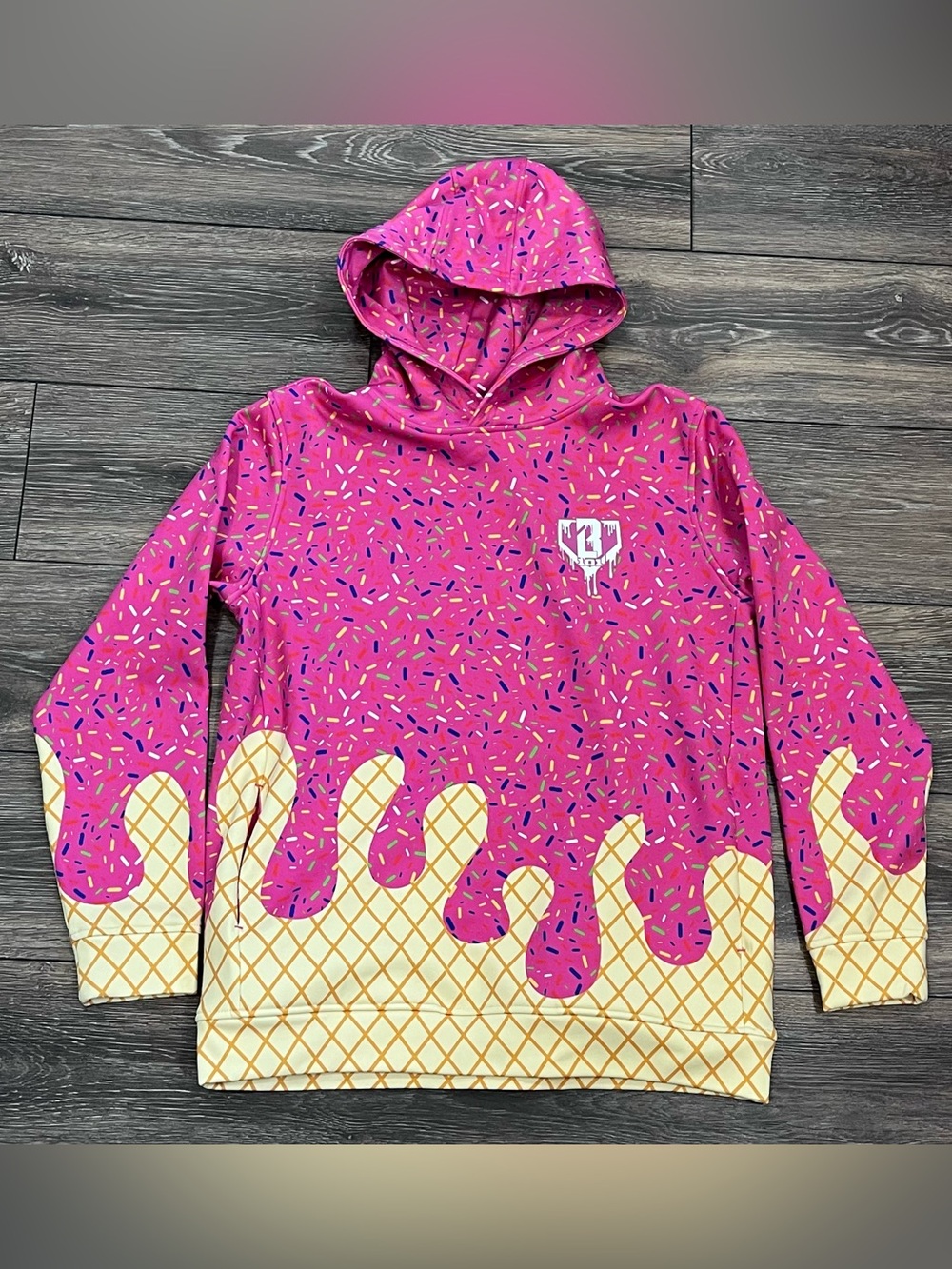 NWT Baseball Lifestyle 101 Ice Cream Drip Strawberry Hoodie Youth size XL